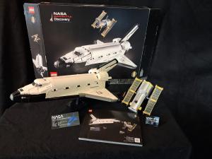 LEGO Nasa space shuttle discovery 10283